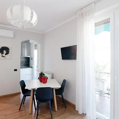 شقة Domus - Bymyhomeincomo كومو