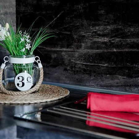 Appartement Domus - Bymyhomeincomo