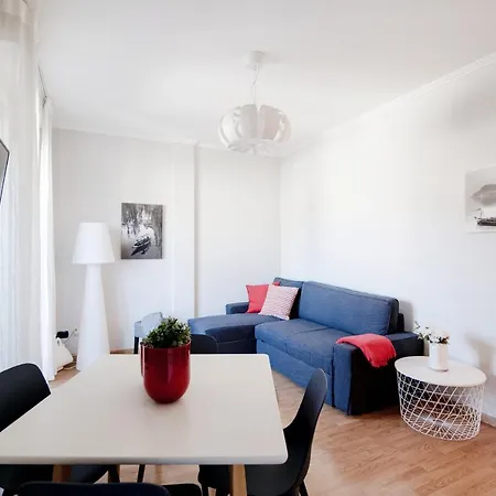 Domus - Bymyhomeincomo