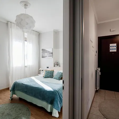 Domus - Bymyhomeincomo *