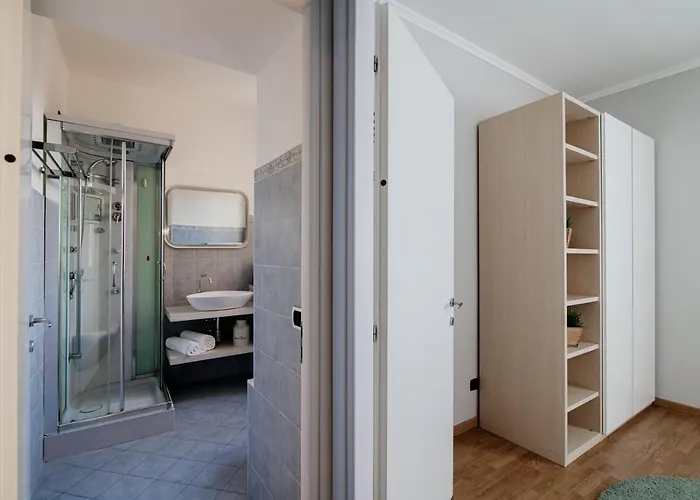 Domus - Bymyhomeincomo Apartmán